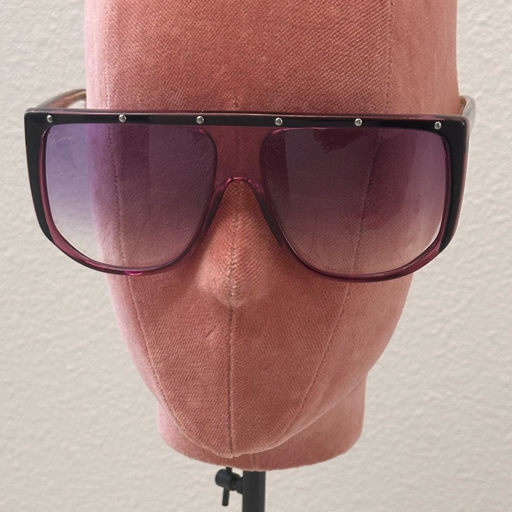 Gucci Black and Purple Sunglasses - Picture 2 of 5